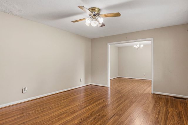 202 Flatwood Road, Spartanburg, SC 29303