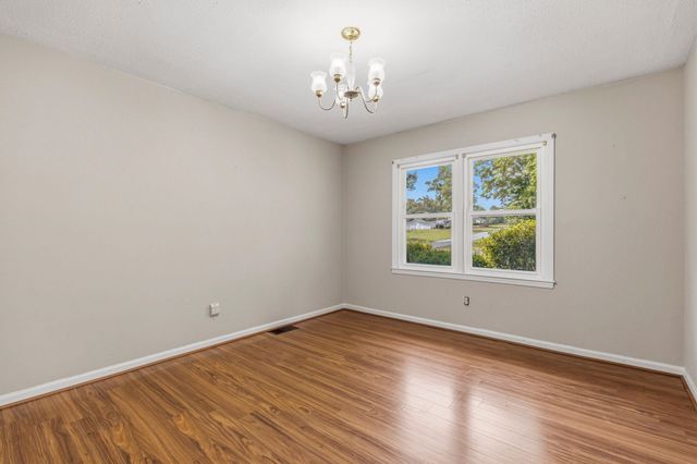 202 Flatwood Road, Spartanburg, SC 29303