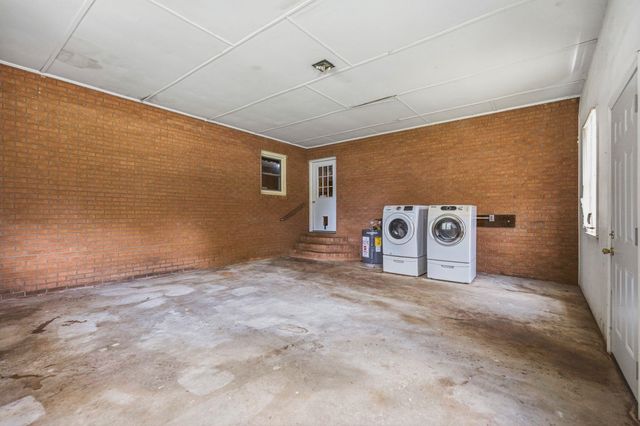202 Flatwood Road, Spartanburg, SC 29303