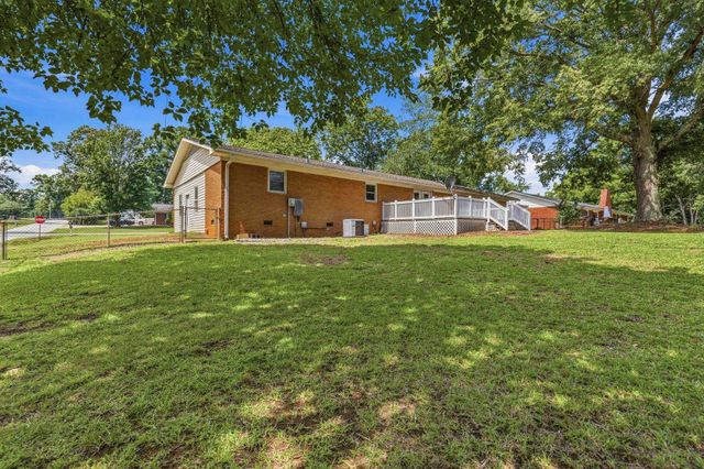 202 Flatwood Road, Spartanburg, SC 29303