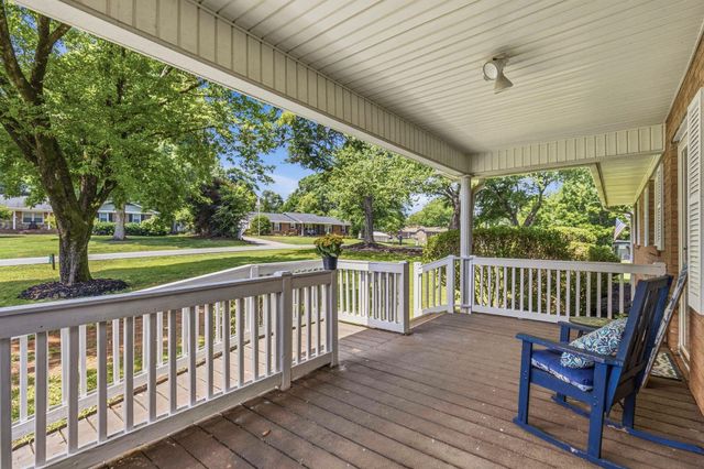 202 Flatwood Road, Spartanburg, SC 29303