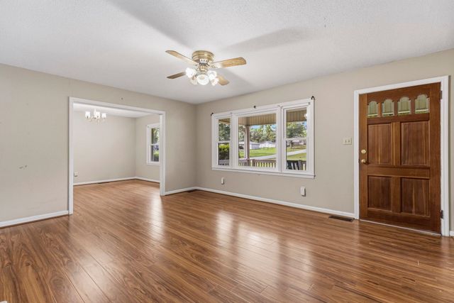 202 Flatwood Road, Spartanburg, SC 29303