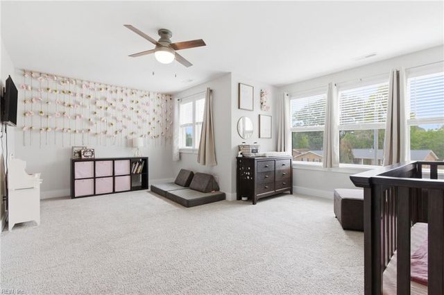 5324 Challedon DR, Virginia Beach, VA 23462