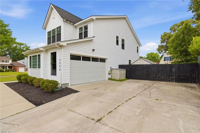 5324 Challedon DR, Virginia Beach, VA 23462