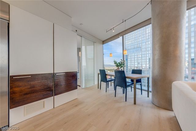 3722 Las Vegas Boulevard 1502, Las Vegas, NV 89158