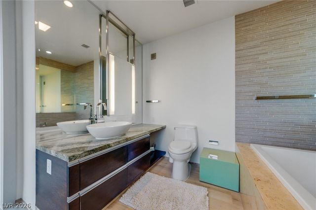 3722 Las Vegas Boulevard 1502, Las Vegas, NV 89158