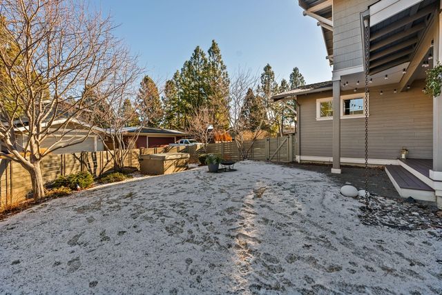 2336 NW Lolo Drive, Bend, OR 97703