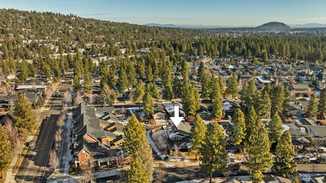 2336 NW Lolo Drive, Bend, OR 97703