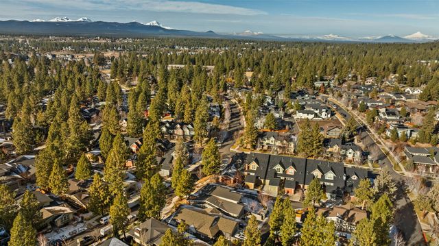 2336 NW Lolo Drive, Bend, OR 97703