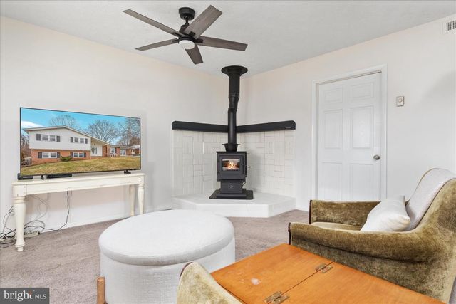 519 WHITACRE ST, Winchester, VA 22601