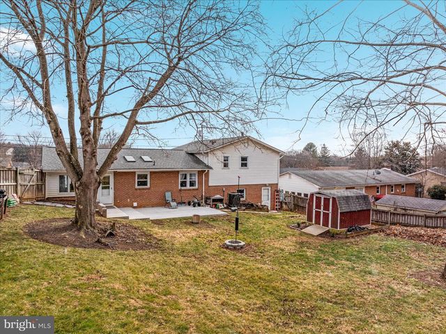 519 WHITACRE ST, Winchester, VA 22601
