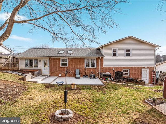 519 WHITACRE ST, Winchester, VA 22601