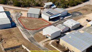 9009 Bar K Ranch RD, Lago Vista, TX 78645