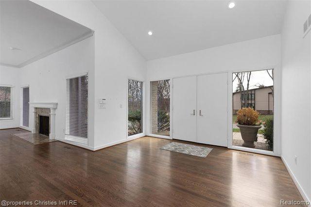 4768 Wendrick Drive, West Bloomfield, MI 48323