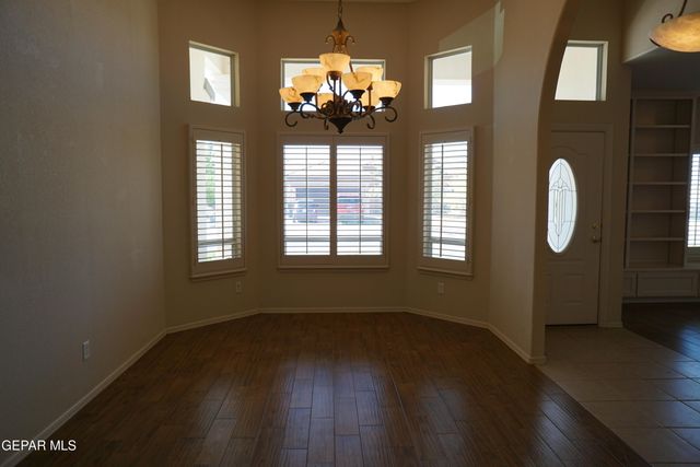 6693 Capitan Ridge Ridge, El Paso, TX 79912