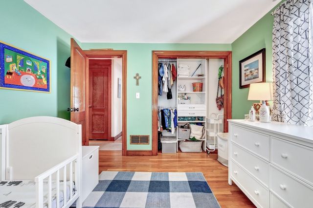 6 Sprucewood Rd, Wilmington, MA 01887