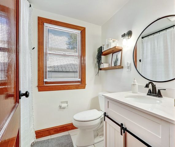 6 Sprucewood Rd, Wilmington, MA 01887