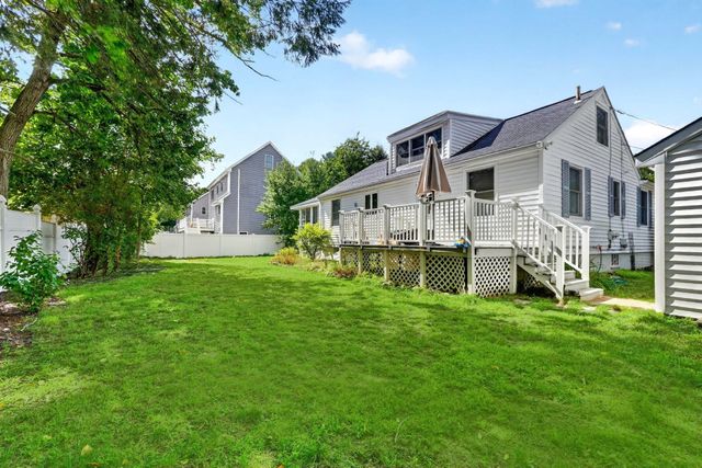 6 Sprucewood Rd, Wilmington, MA 01887