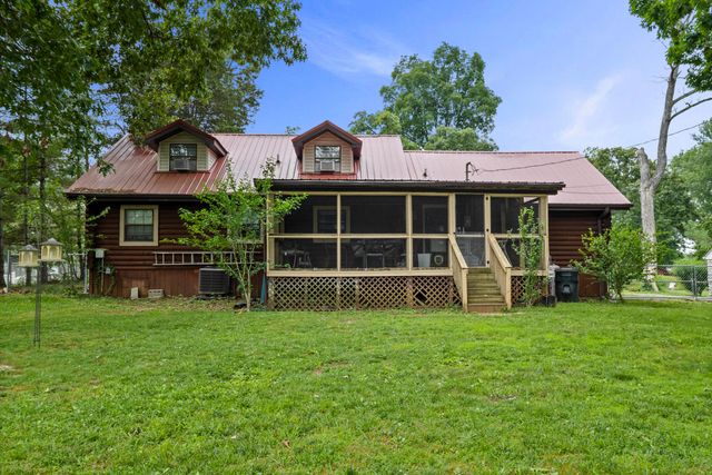 946 E Lakeshore Drive, Burnside, KY 42519