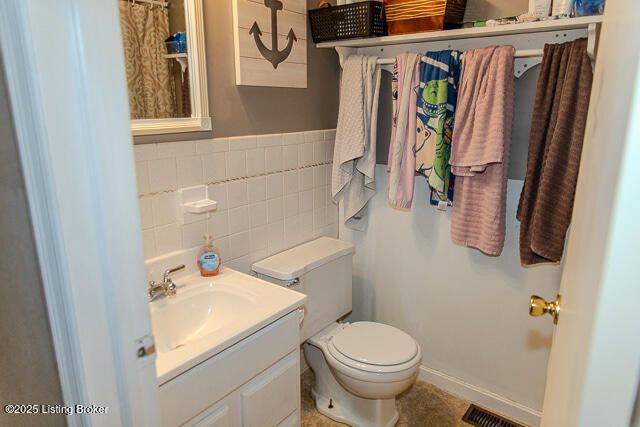 2323 Seneca Dr, Madison, IN 47250