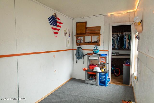 2323 Seneca Dr, Madison, IN 47250