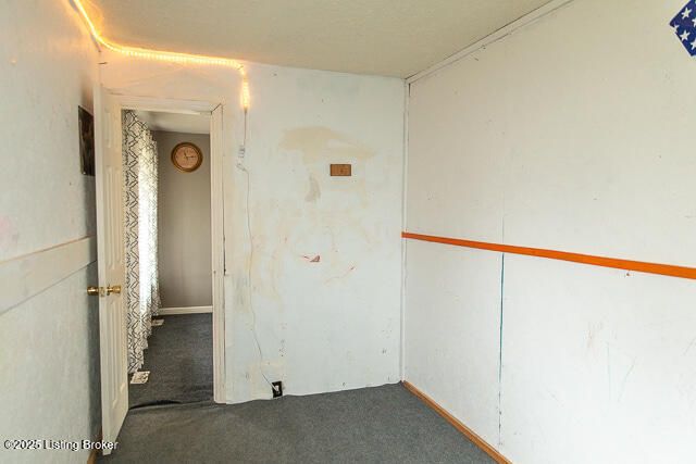 2323 Seneca Dr, Madison, IN 47250