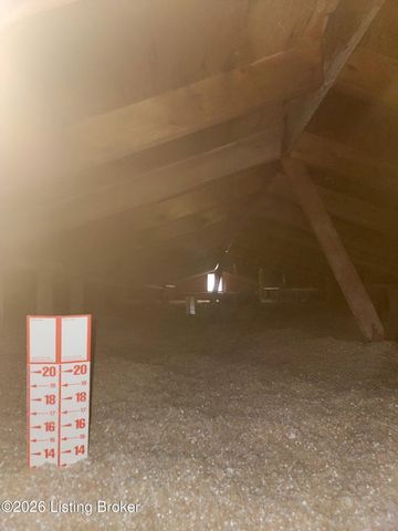 2323 Seneca Dr, Madison, IN 47250