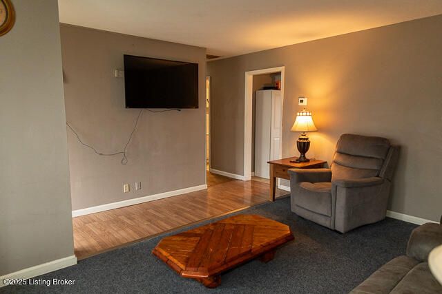 2323 Seneca Dr, Madison, IN 47250