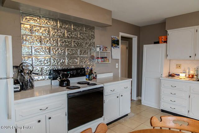 2323 Seneca Dr, Madison, IN 47250