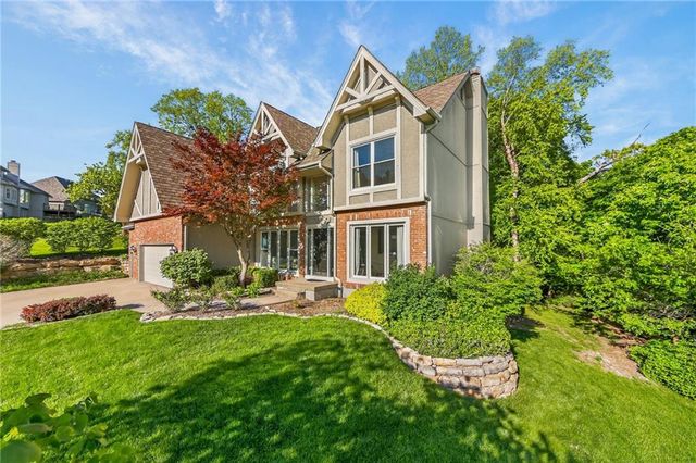 7711 N Montgall Avenue, Kansas City, MO 64119
