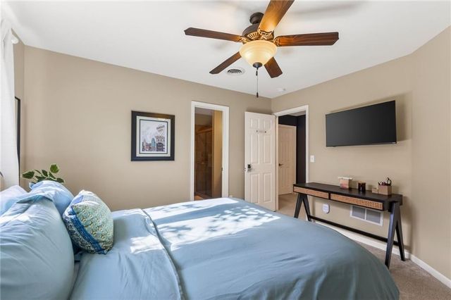 7711 N Montgall Avenue, Kansas City, MO 64119
