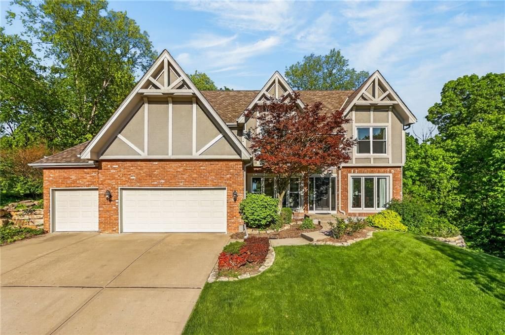 7711 N Montgall Avenue, Kansas City, MO 64119