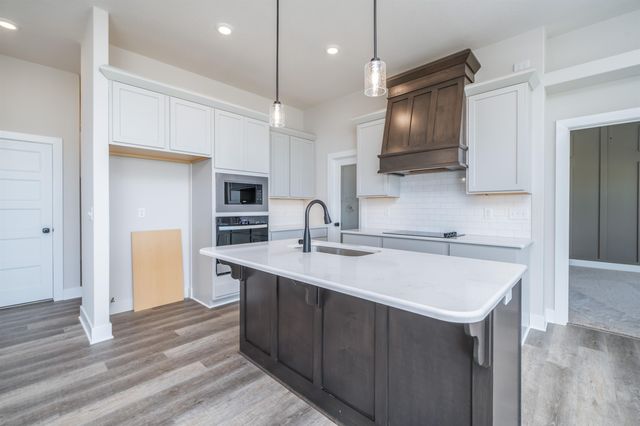 4949 N Emerald Ct., Maize, KS 67101