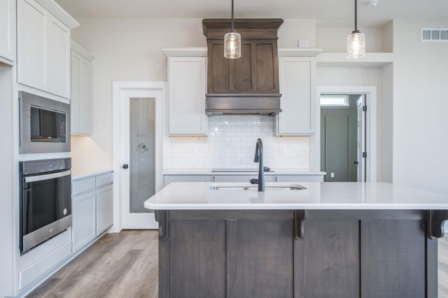 4949 N Emerald Ct., Maize, KS 67101