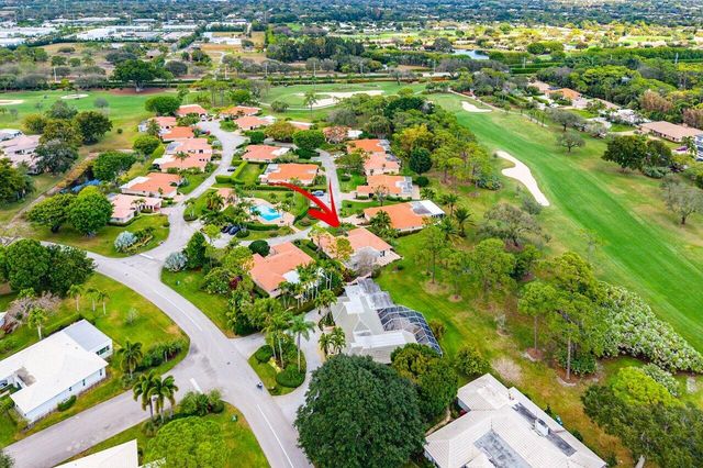2 Fairway Drive, Boynton Beach, FL 33436