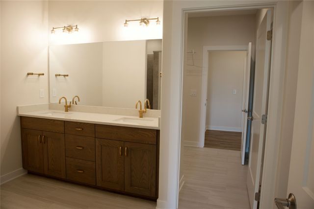 548 NW Creekside Drive, Waukee, IA 50263