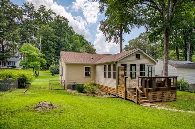 515 Scott Circle, Decatur, GA 30033