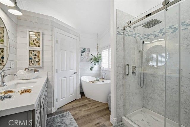 3 Saratoga, Newport Beach, CA 92660