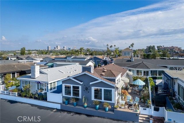 3 Saratoga, Newport Beach, CA 92660