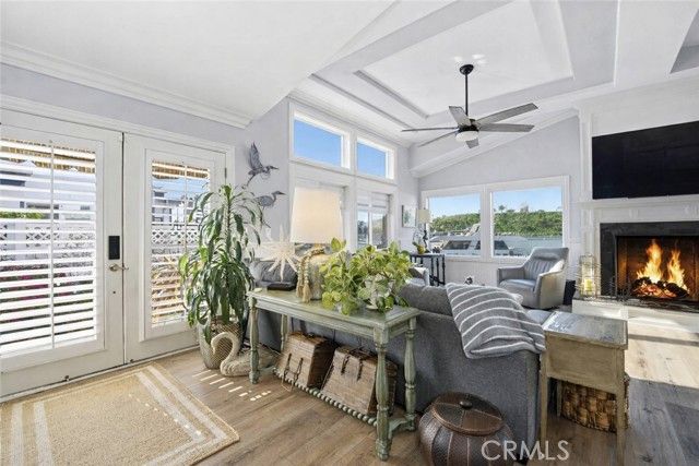 3 Saratoga, Newport Beach, CA 92660