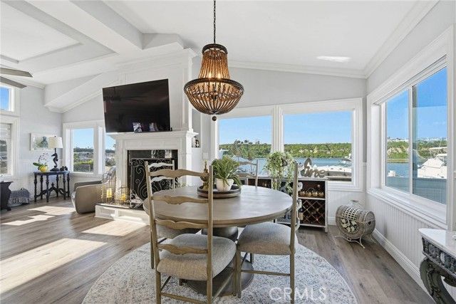 3 Saratoga, Newport Beach, CA 92660