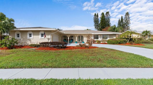 2802 SE Pine Valley Street, Port St. Lucie, Port St Lucie, FL 34952