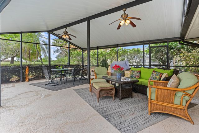 2802 SE Pine Valley Street, Port St. Lucie, Port St Lucie, FL 34952