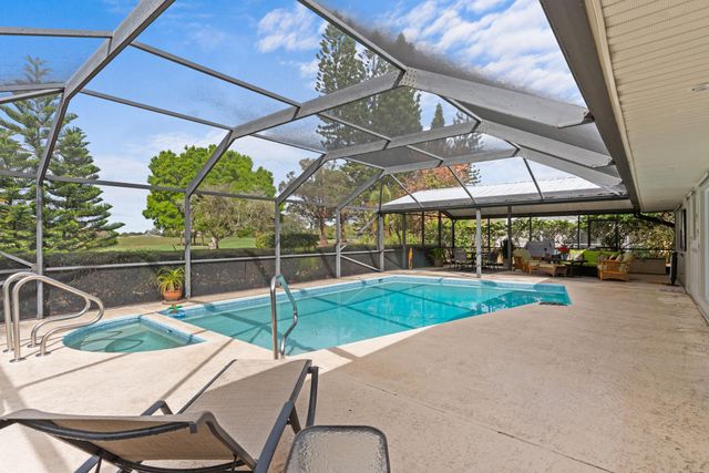 2802 SE Pine Valley Street, Port St. Lucie, Port St Lucie, FL 34952