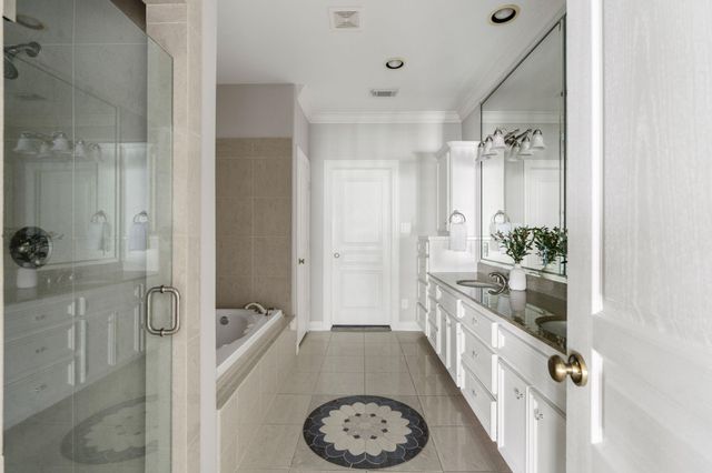 1824 Vermont Street, Houston, TX 77006