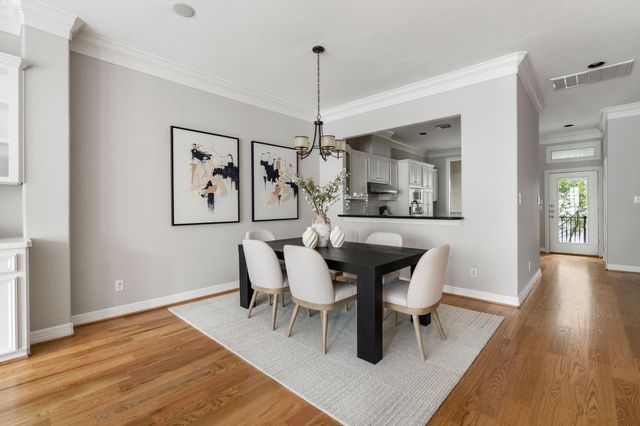 1824 Vermont Street, Houston, TX 77006