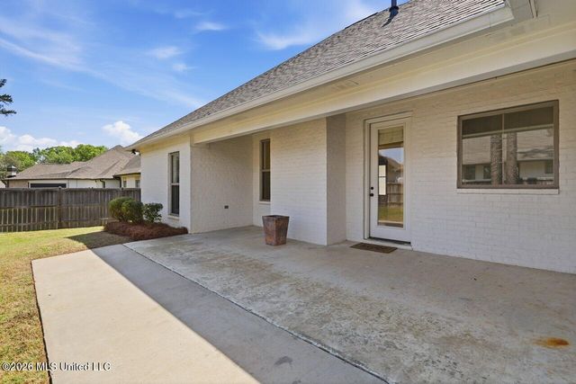 1310 Ballast Way, Brandon, MS 39047