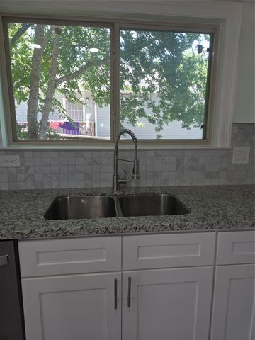 6114 Wedgefield Street, Houston, TX 77028