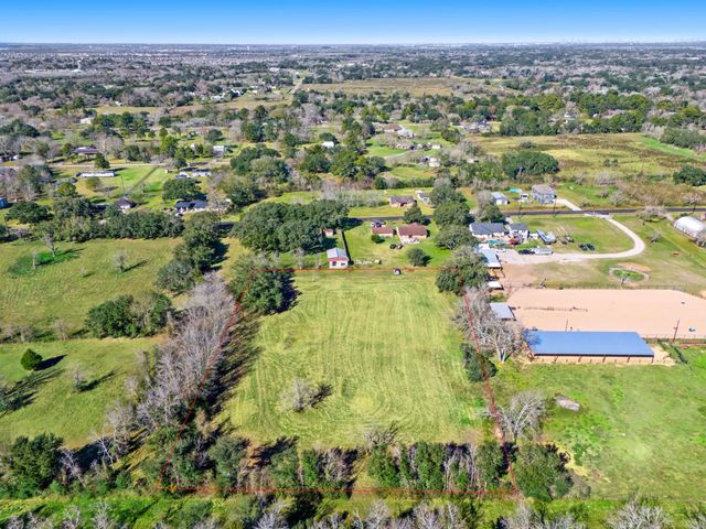 000 2nd Street, Manvel, TX 77578