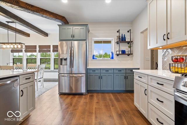 2090 W Bedrock Lane, Greenfield, IN 46140